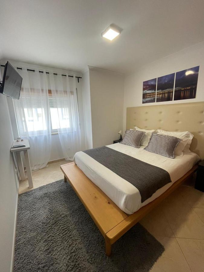 Cricket Apartments Ferrel  Exteriör bild